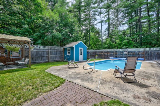 12 Tall Woods Loop, Bartlett, NH 03812