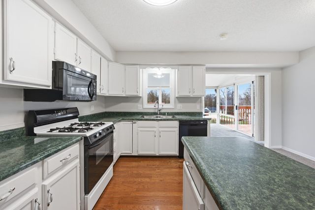 5412 SW 3rd Street, Des Moines, IA 50315