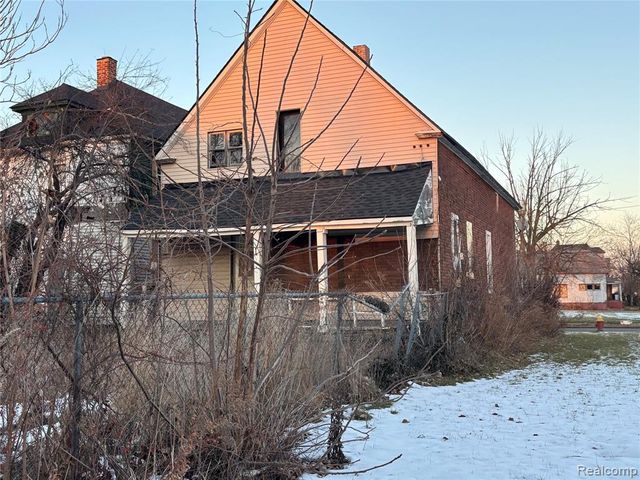 3433 Mcclellan Street, Detroit, MI 48214