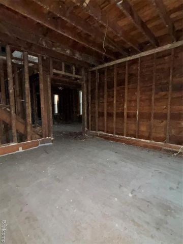 3433 Mcclellan Street, Detroit, MI 48214