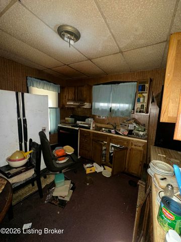 407 S 41st St, Louisville, KY 40212