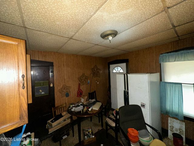 407 S 41st St, Louisville, KY 40212