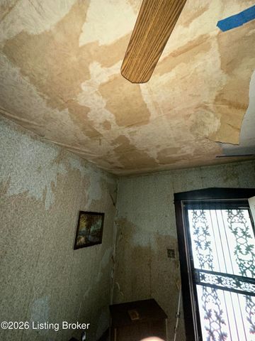 407 S 41st St, Louisville, KY 40212