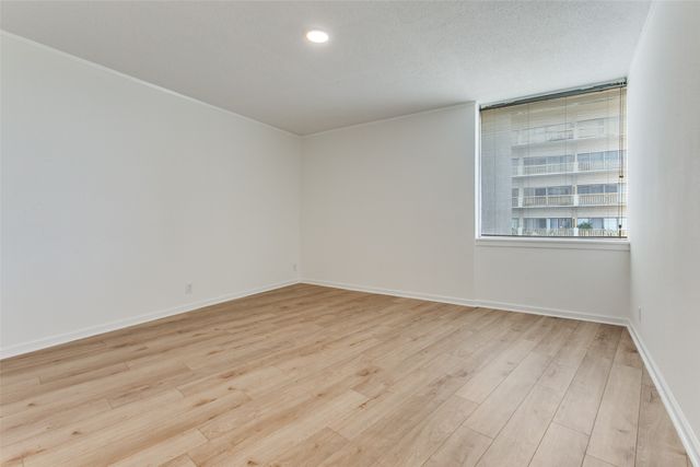 6211 W Northwest Highway 304, Dallas, TX 75225