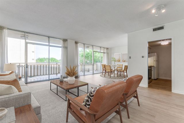 6211 W Northwest Highway 304, Dallas, TX 75225