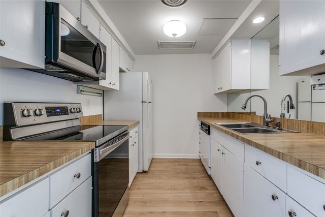 6211 W Northwest Highway 304, Dallas, TX 75225