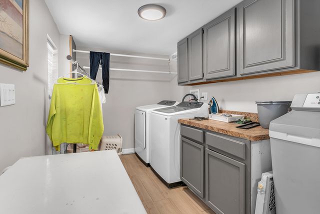 4228 N 400 E, Wheatfield, IN 46392