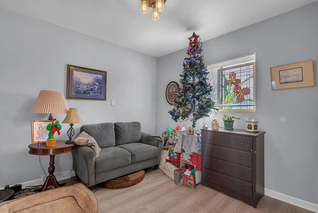 4228 N 400 E, Wheatfield, IN 46392