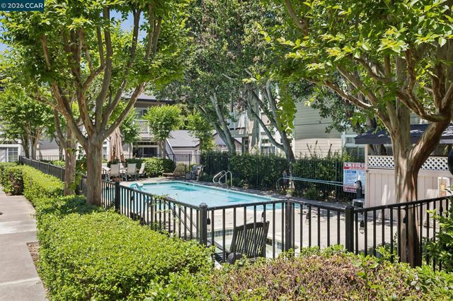 1392 Danville Blvd 102, Alamo, CA 94507