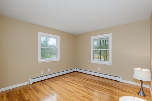 24 Hampton Falls Road, Exeter, NH 03833