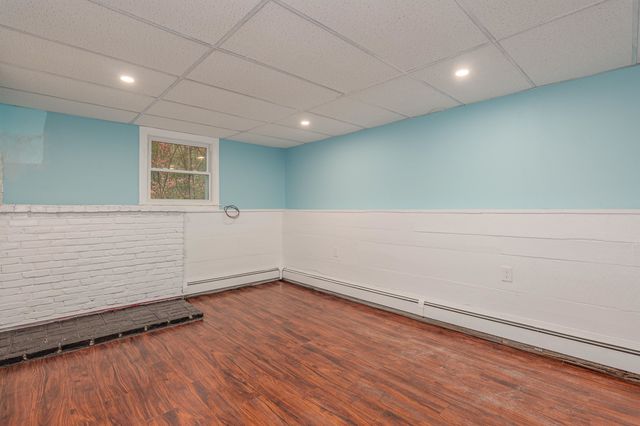 24 Hampton Falls Road, Exeter, NH 03833