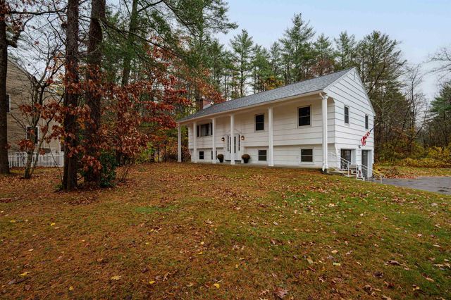 24 Hampton Falls Road, Exeter, NH 03833