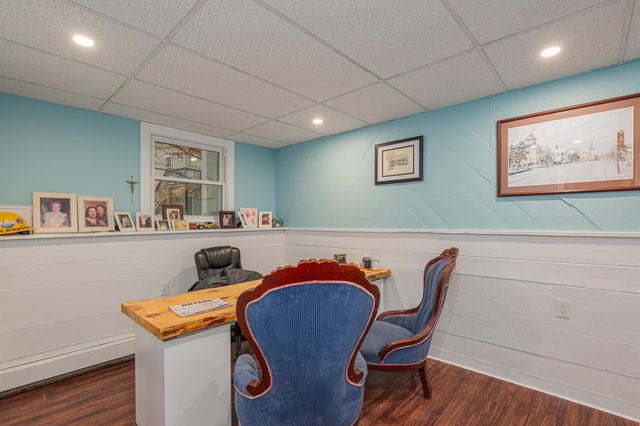 24 Hampton Falls Road, Exeter, NH 03833