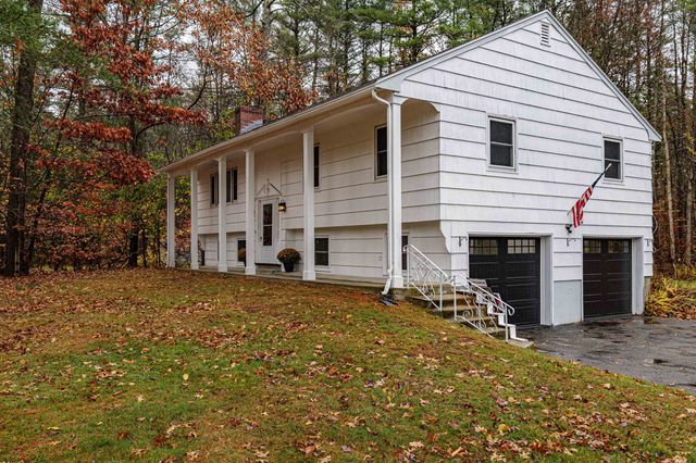 24 Hampton Falls Road, Exeter, NH 03833