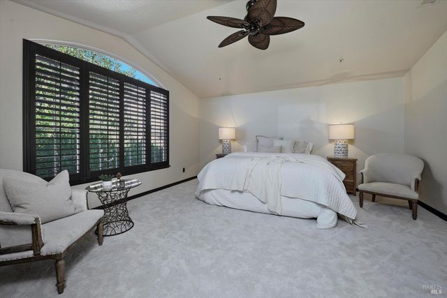 28 S Newport Dr, Napa, CA 94559