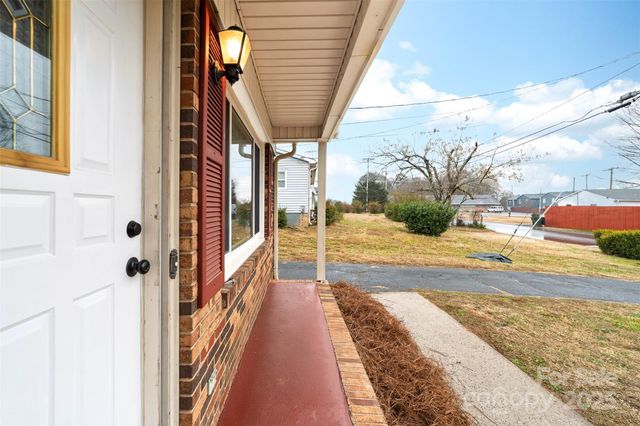 3212 Northwynn Road, Gastonia, NC 28052