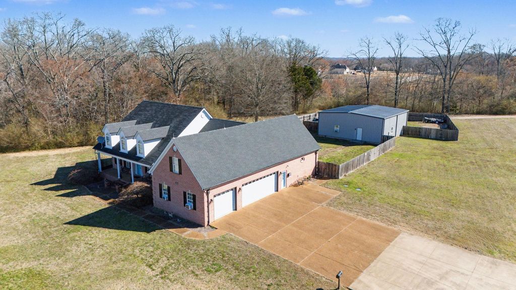 105 CULVER WAY, Oakland, TN 38068