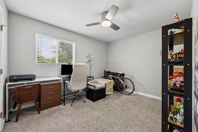 1404 Southport DR A, Austin, TX 78704