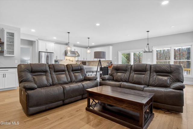 34 Indigo Way, Wilton, NY 12831