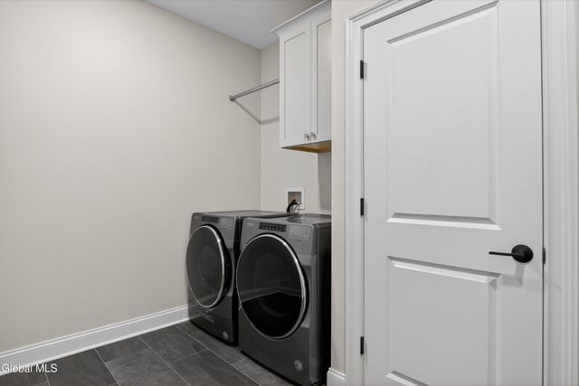 34 Indigo Way, Wilton, NY 12831