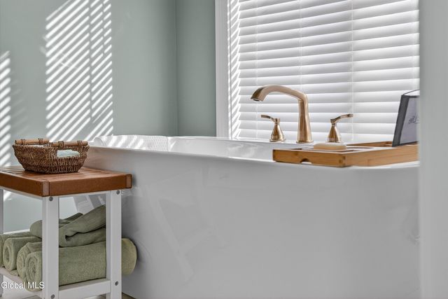 34 Indigo Way, Wilton, NY 12831