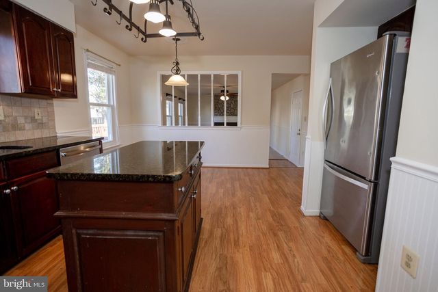 8768 TOMISLAV ST, Manassas, VA 20110