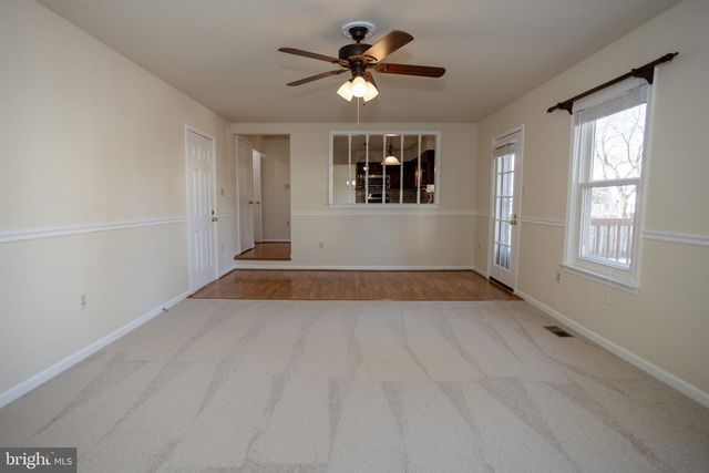 8768 TOMISLAV ST, Manassas, VA 20110