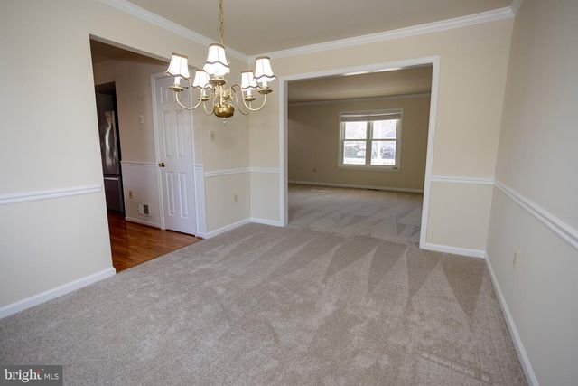 8768 TOMISLAV ST, Manassas, VA 20110