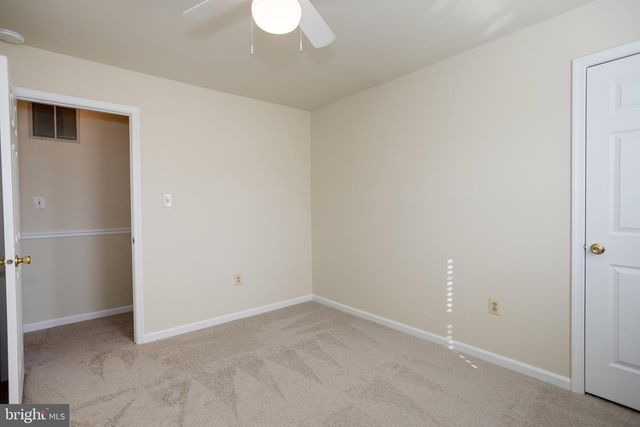 8768 TOMISLAV ST, Manassas, VA 20110