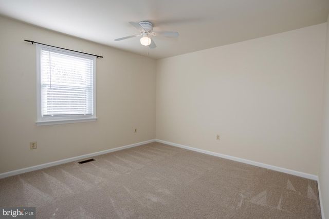 8768 TOMISLAV ST, Manassas, VA 20110