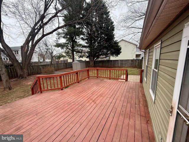 8768 TOMISLAV ST, Manassas, VA 20110