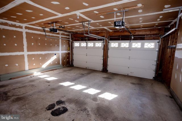 8768 TOMISLAV ST, Manassas, VA 20110