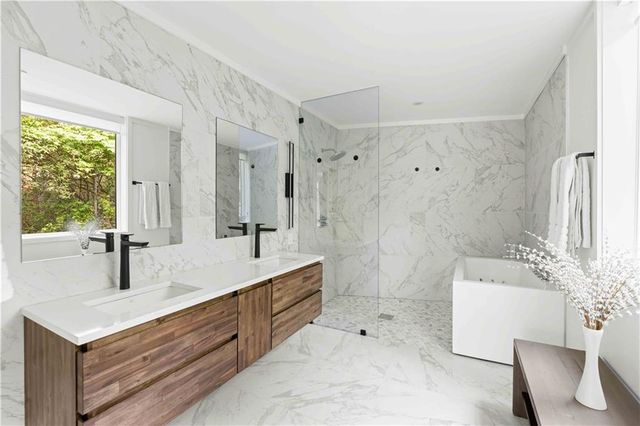 1944 McLendon Avenue NE, Atlanta, GA 30307