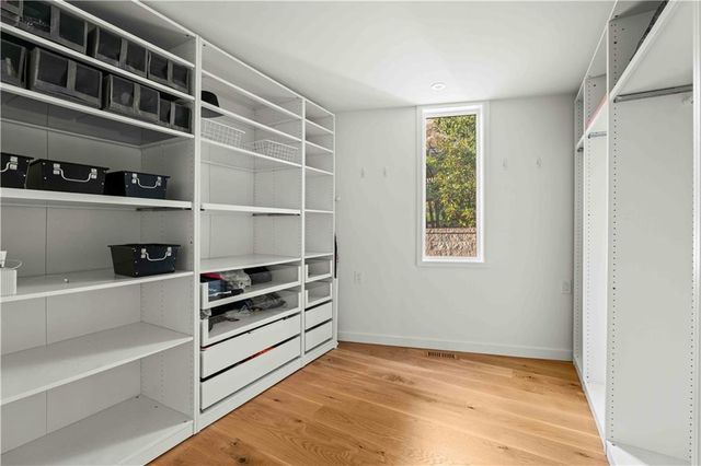 1944 McLendon Avenue NE, Atlanta, GA 30307