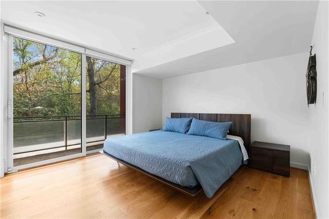 1944 McLendon Avenue NE, Atlanta, GA 30307