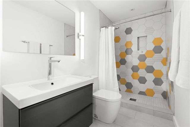 1944 McLendon Avenue NE, Atlanta, GA 30307