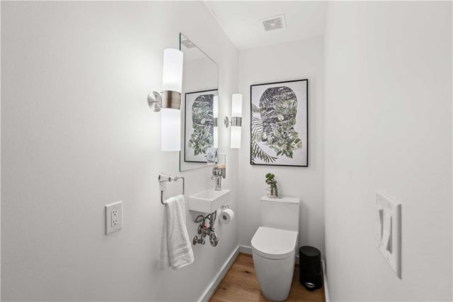 1944 McLendon Avenue NE, Atlanta, GA 30307