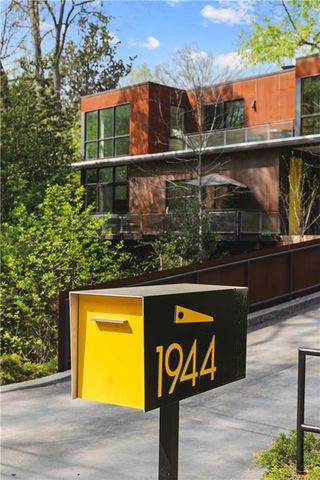 1944 McLendon Avenue NE, Atlanta, GA 30307