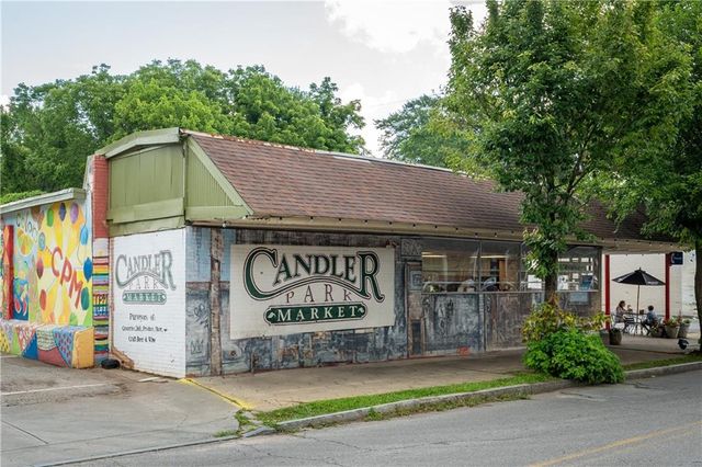 1944 McLendon Avenue NE, Atlanta, GA 30307