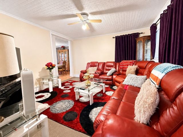 145-147 Hancock St, Springfield, MA 01109