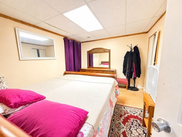 145-147 Hancock St, Springfield, MA 01109