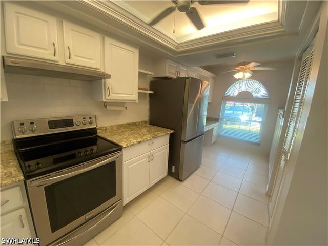 705 Augusta BLVD 705-5, Naples, FL 34113