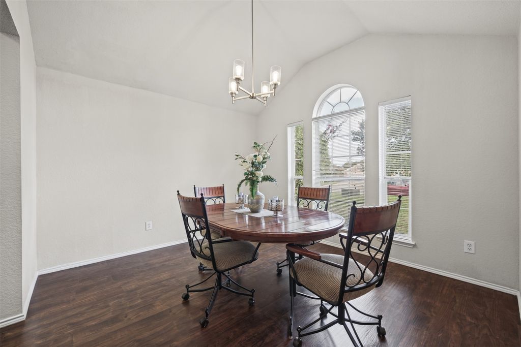 301 Wintergreen Court, Weatherford, TX 76085 — photo 5