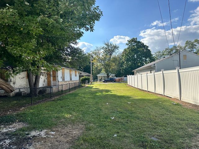 557 Lynn Street, Indianapolis, IN 46222