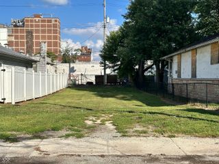 557 Lynn Street, Indianapolis, IN 46222