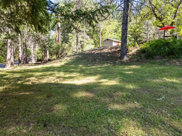 651 Dutcher Creek Road, Grants Pass, OR 97527