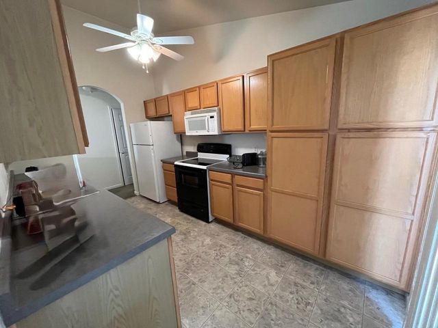 1002 MALLARD WAY, Marinette, WI 54143