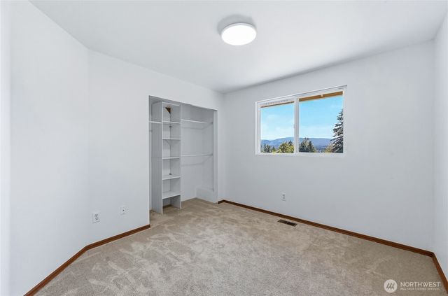 19225 208th Avenue SE, Renton, WA 98058