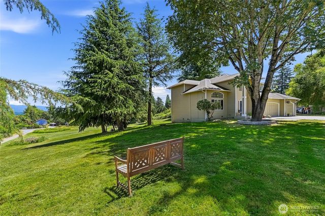 19225 208th Avenue SE, Renton, WA 98058