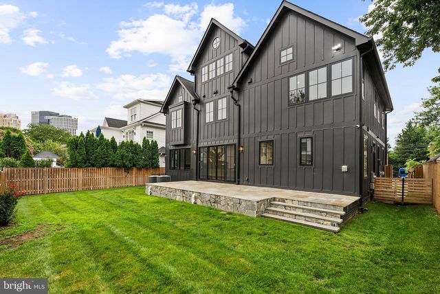 5015 ELM ST, Bethesda, MD 20814